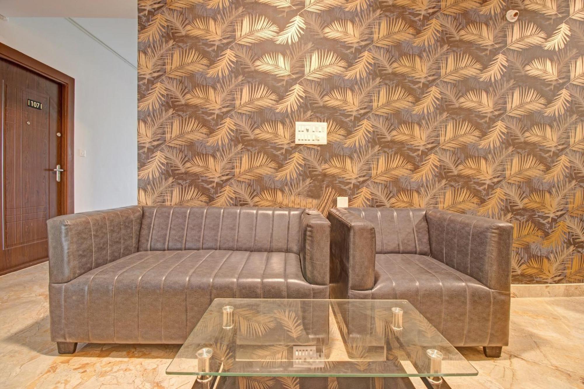 Super Collection O Petals Otium Business Hotel 班加罗尔 外观 照片
