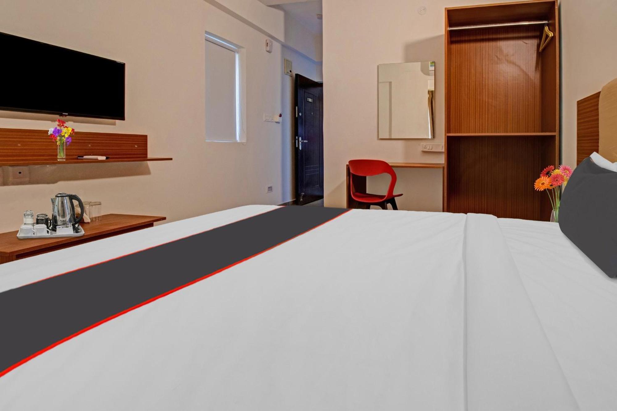 Super Collection O Petals Otium Business Hotel 班加罗尔 外观 照片